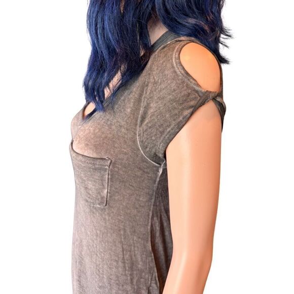 Anthropologie Labiz Washed Gray Brown Open Shoulder Pocket Tee Size Small NEW - Picture 3 of 5